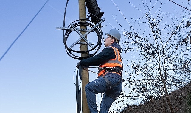 “Türkiye Yüzyılı"na 400 bin kilometreyi aşan  fiber altyapımızla giriyoruz