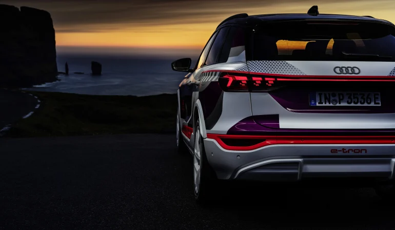 Akıllı ve canlı aydınlatma: İkinci nesil dijital OLED teknolojisiyle Audi Q6 e-tron