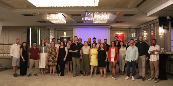 GENÇ LİDERLER VE GİRİŞİMCİLER ETKİ YARATIYOR