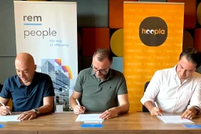 1692697603_Hoopla_x_REM_People__4_