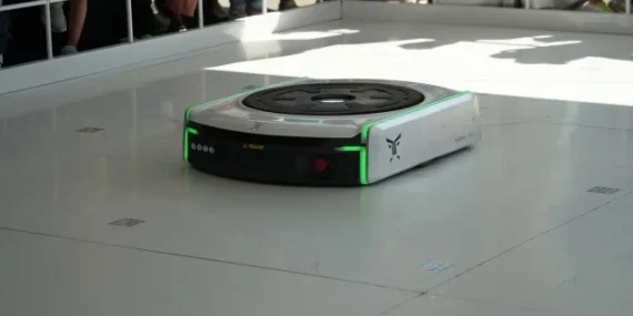 OPLOG, kendi geliştirdiği lojistik robotu TARQAN ile TEKNOFEST Ankara’da ilgi odağı oldu