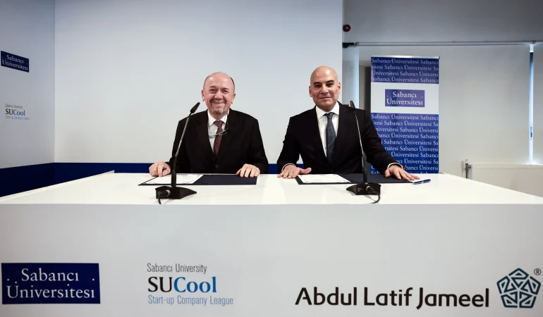 SABANCI ÜNİVERSİTESİ SUCOOL KULUÇKA MERKEZİ AÇILDI