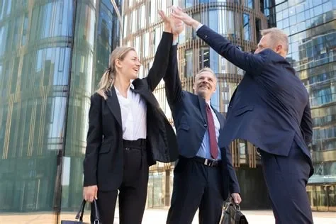 Girişimcilikte E-ticaret Fırsatları ve Stratejileri: Başarı Önerileri