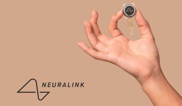 Elon Musk Neuralink ile Milyonlara Beyin Çipi Takacak