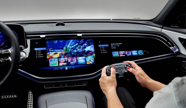 Mercedes otomobillere PC oyunları geliyor