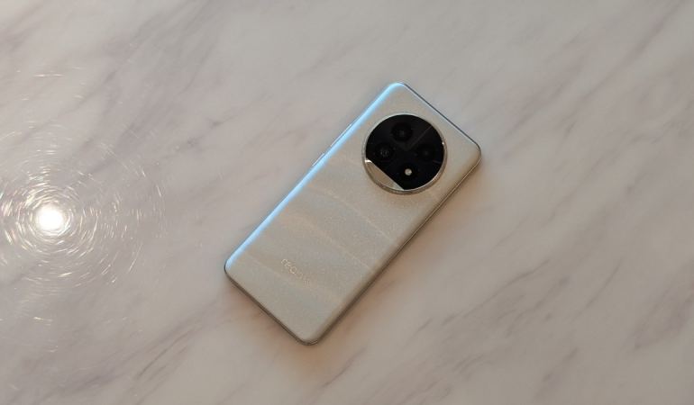 Realme 14 Pro: Hava Şartlarına Göre Renk Değiştiriyor
