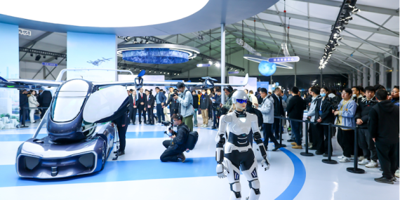 AIMOGA Robotu ile Akıllı Hizmetler Dünyası