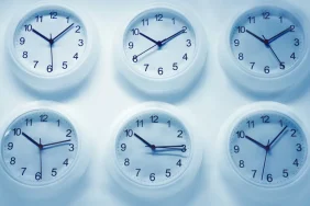 atom-saatlerinin-bulundugu-kentte-elektrik-kesildi-zaman-sapti-abd-den-aciklama-geldi-20251230-183142