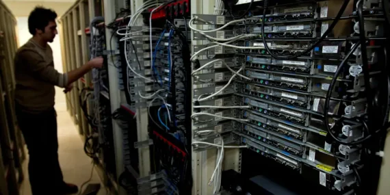 İran’da internet kesintisi: İntranet de kapandı, 10 milyon etkilendi