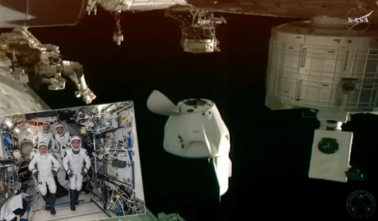 Tıbbi tahliye tamamlandı: Crew-11’de 4 astronot Dünya’ya döndü