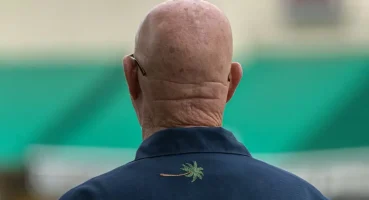 arastirmacilar-kelligin-cozumunu-bin-yillik-bitkide-buldu-sac-koku-hucrelerinin-olumunu-engelliyor-20260201-155943