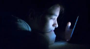 tiktok-bagimlilik-yapar-mi-uygulama-avrupa-birligi-nin-radarinda-20260215-232835