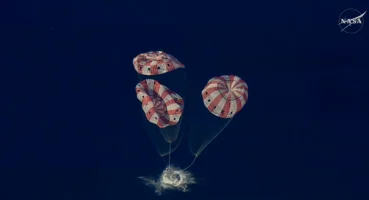 derin-uzaydan-tarihi-donus-4-astronot-dunya-ya-indi-20260420-230145