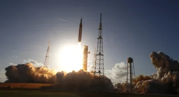 tarihi-ucus-basladi-yarim-asir-sonra-ay-yolculugu-20260407-000255