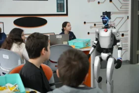 turkiye-nin-nufusa-kaydedilen-ilk-robotu-ise-basladi-20260420-223106