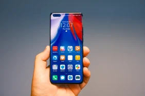 abd-engelleyemedi-huawei-meydan-okudu-20260528-223112