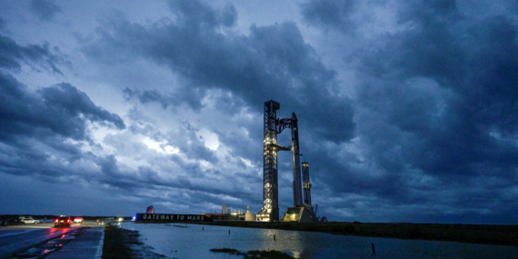 SpaceX saat başı roket fırlatma planı