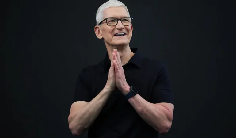 Apple ürünlerine zam yolda: Tim Cook uyardı