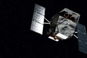 nasa-dan-uzayda-bir-ilk-dunya-ya-dusmeden-kurtarilacak-20260701-183042