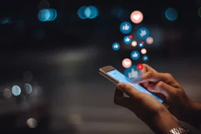 ne-whatsapp-ne-x-anlik-mesajlasmada-tercih-degisti-20260701-180100